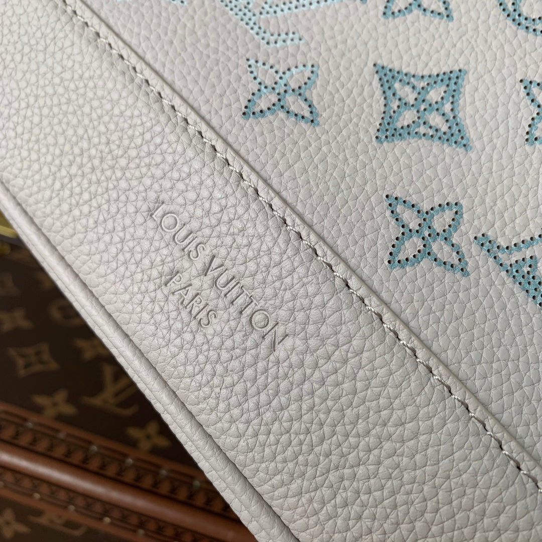 Louis Vuitton Flore Mahina Leather M12496 - Default Title - View 7
