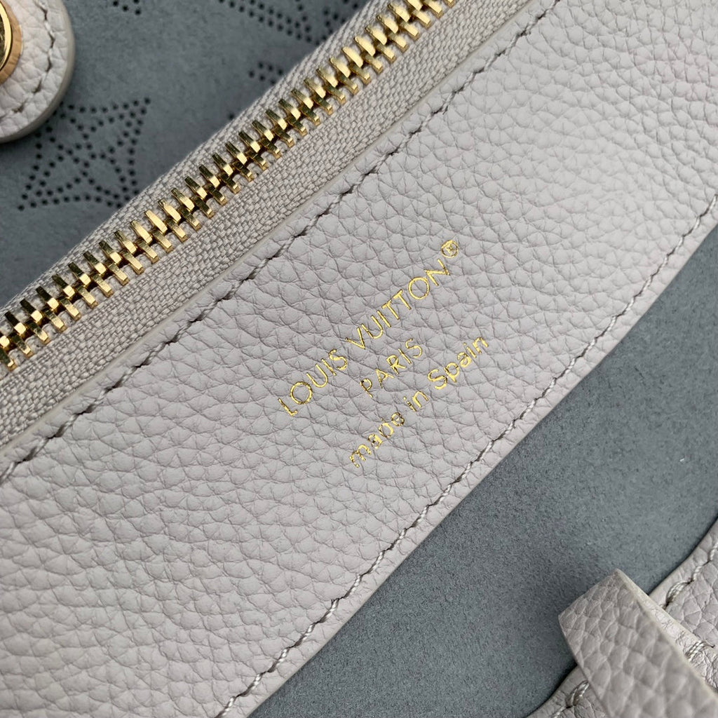 Louis Vuitton Flore Mahina Leather M12496 - Default Title - View 8