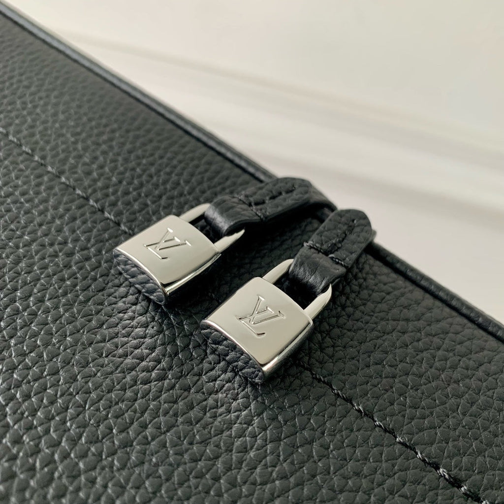 Louis Vuitton Flore Shoulder Bag M12139 | Black Mahina Calfskin Leather