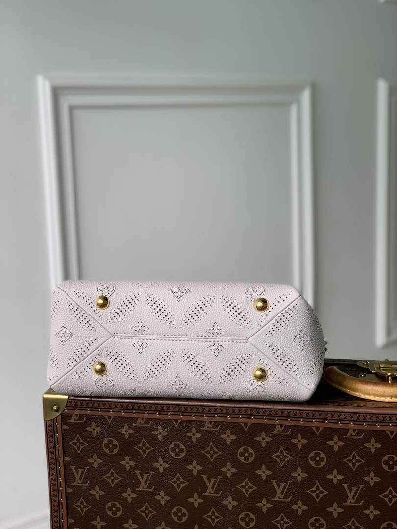 Louis Vuitton Hand It All PM Bag, M13157 Gray Mahina Leather