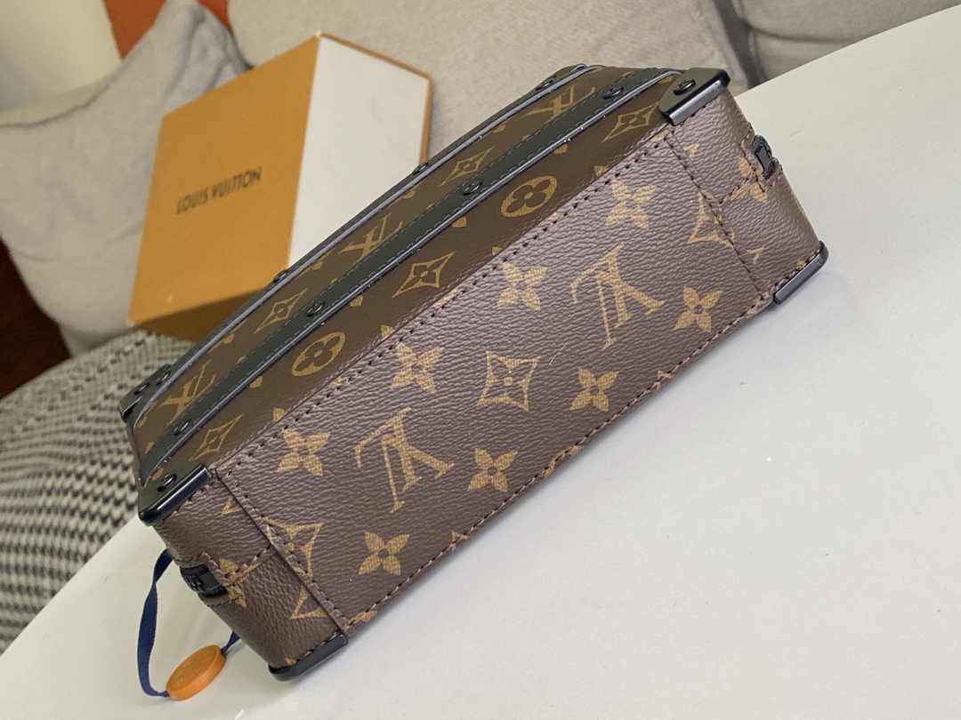 Louis Vuitton Handle Soft Trunk M45935 - Default Title - View 4