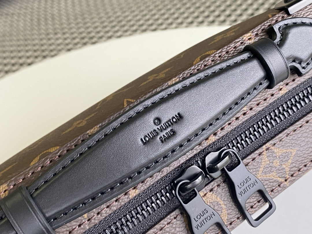 Louis Vuitton Handle Soft Trunk M45935 - Default Title - View 6