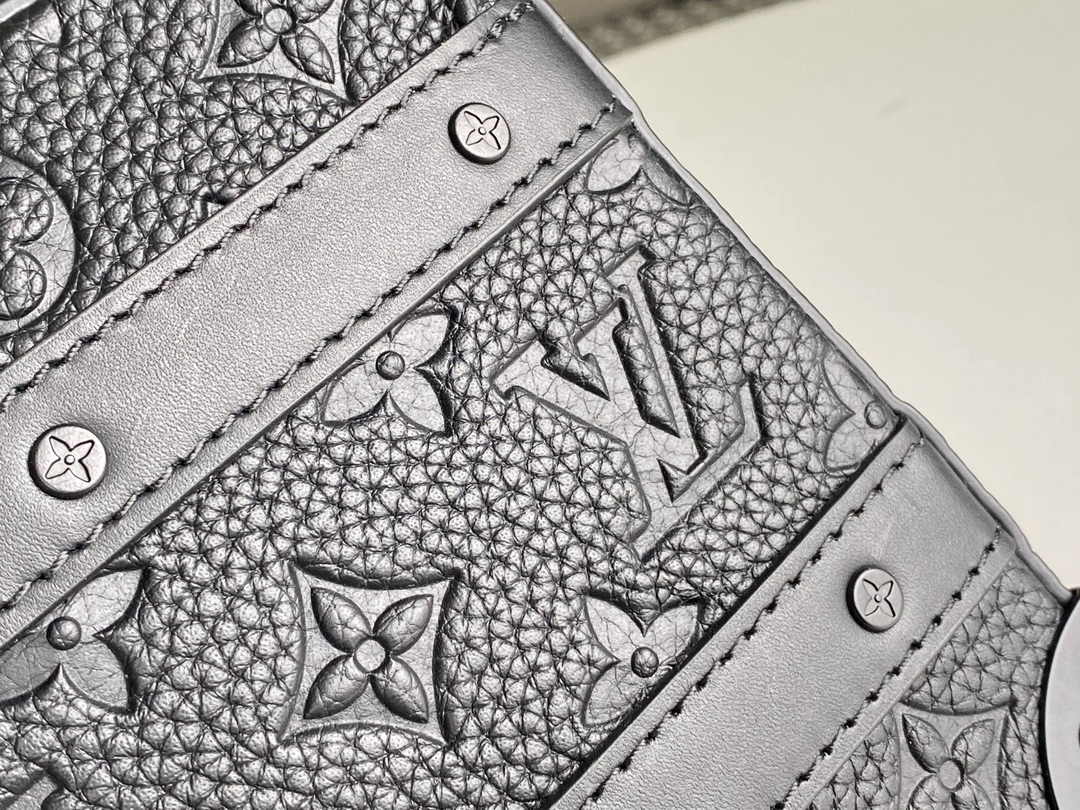 Louis Vuitton Handle Soft Trunk M59163 - Default Title - View 5