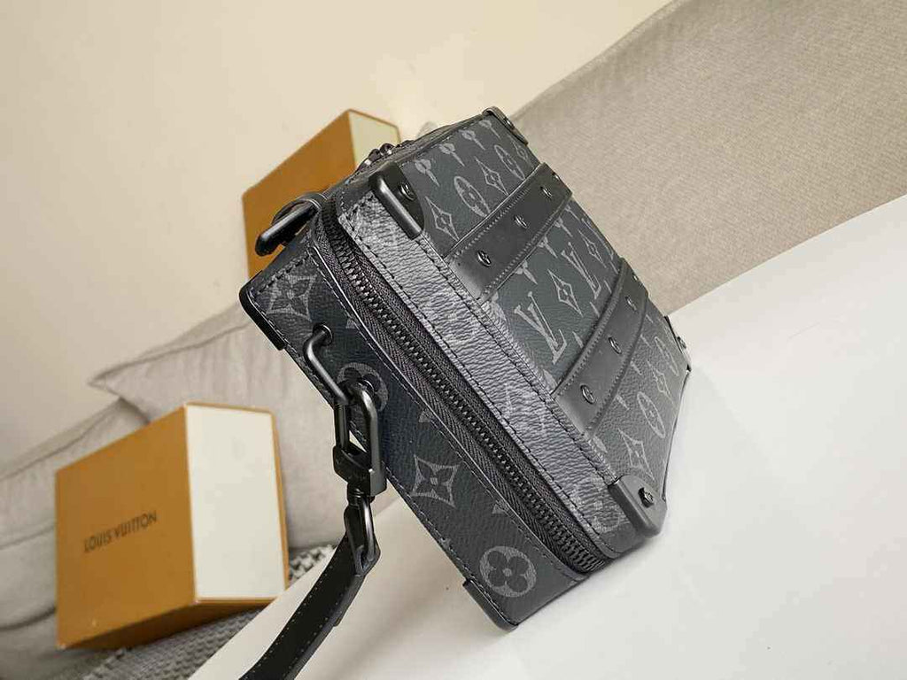 Louis Vuitton Handle Soft Trunk M45935 Monogram - Default Title - View 4