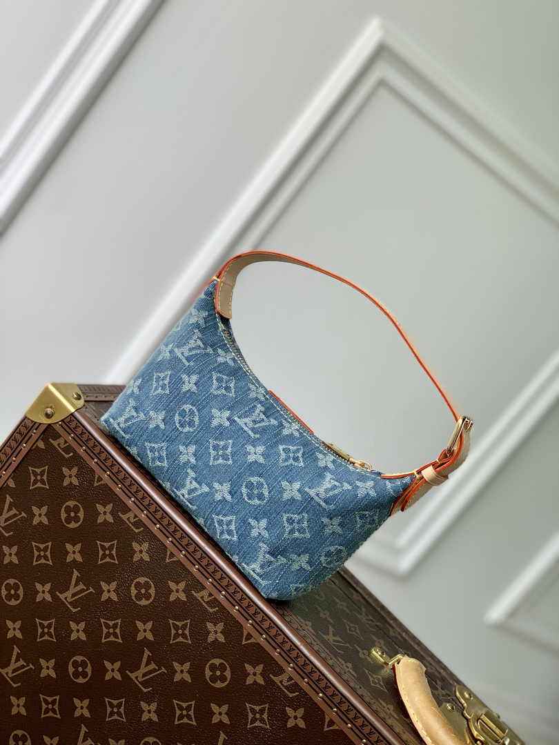 Louis Vuitton Hills Pochette M82949 Denim Blue - Default Title - View 3
