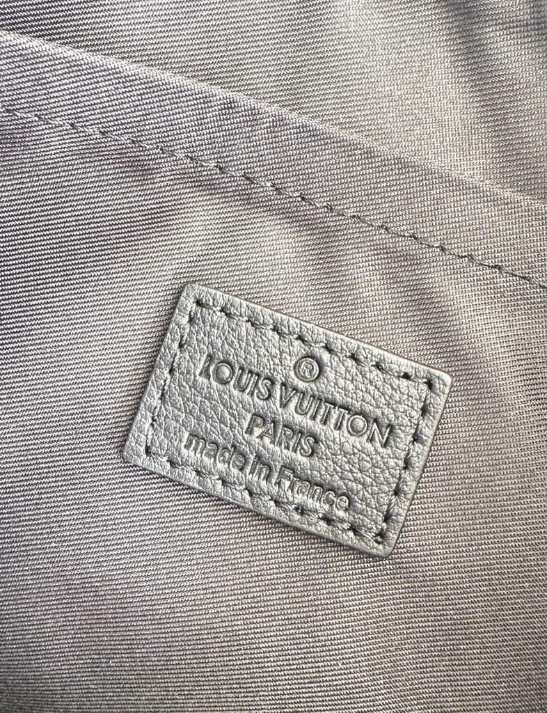 Louis Vuitton Hobo Cargo G65 M14778 Black Leather