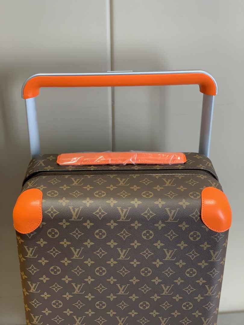 Louis Vuitton Horizon 55 M46777 Orange Monogram Canvas