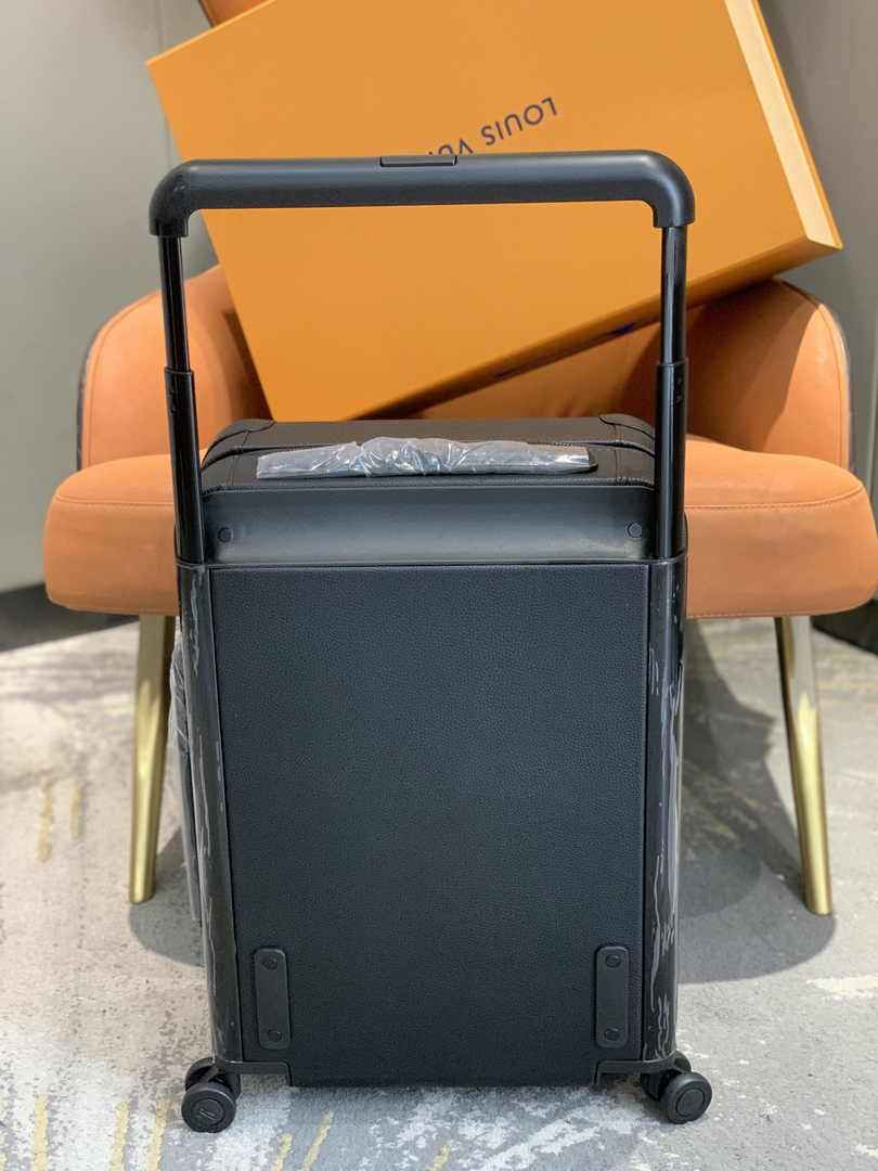 Louis Vuitton HORIZON 55 M10240 Black Cowhide leather