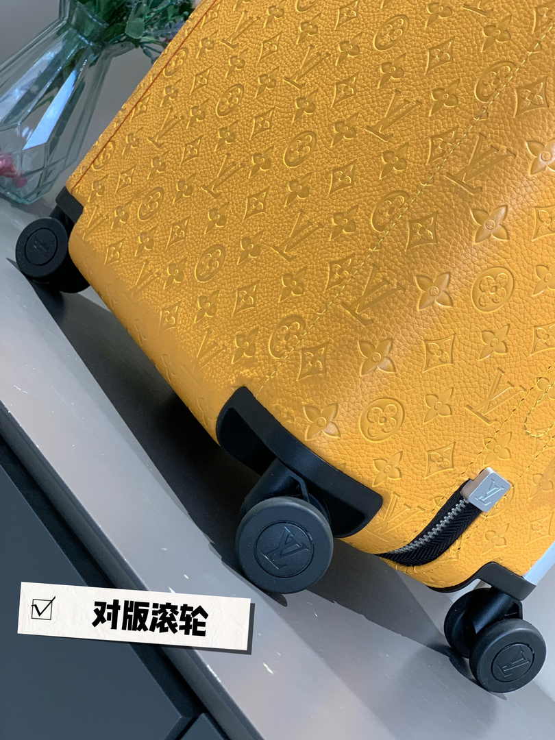 Louis Vuitton HORIZON 55 M23630 Yellow Monogram Leather