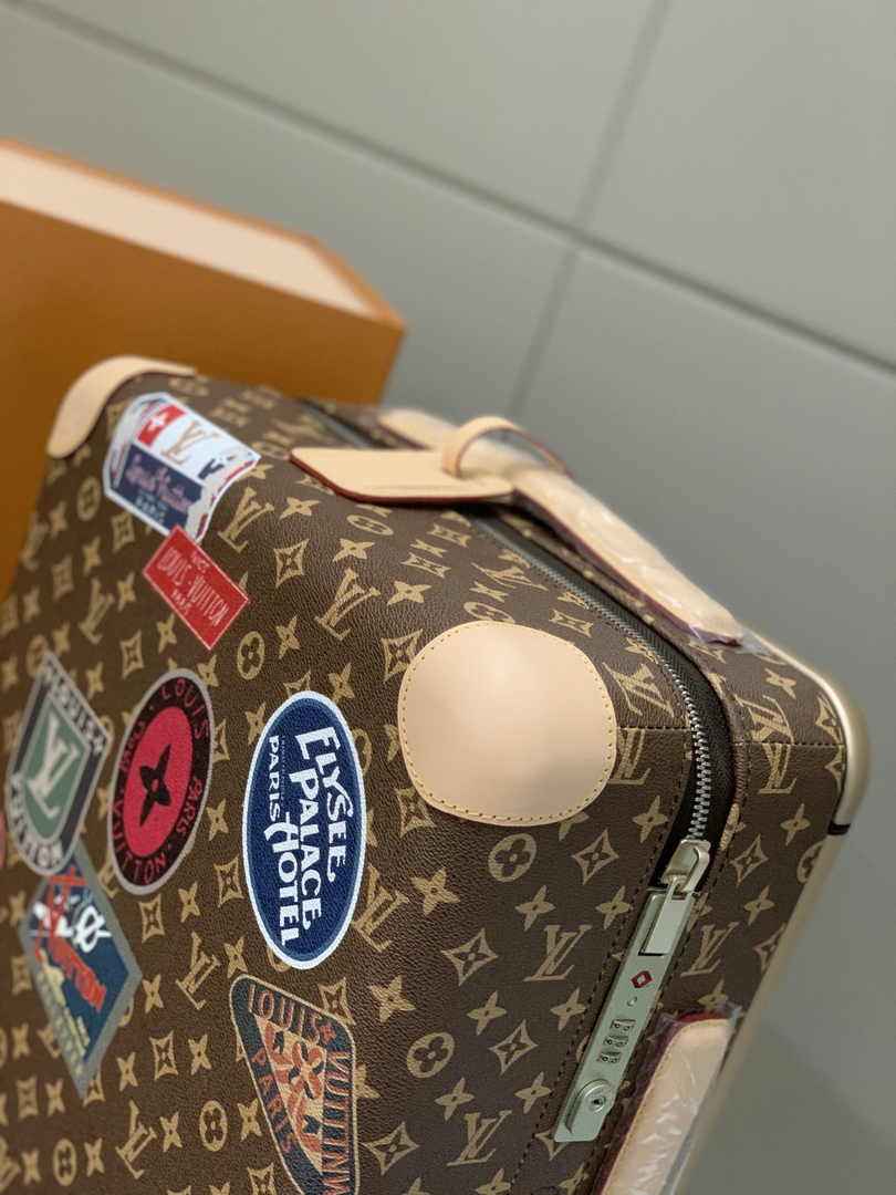 Louis Vuitton HORIZON 55 M24959