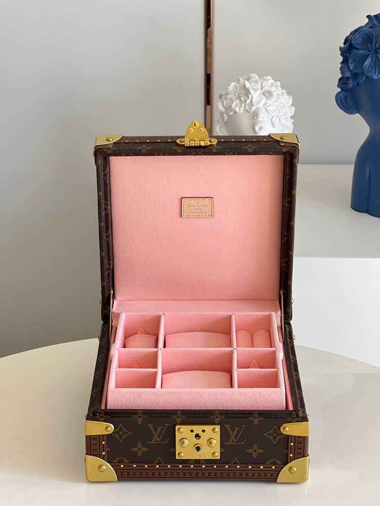 Louis Vuitton Jewelry Box Monogram Canvas M20040 Pink - Default Title - View 1
