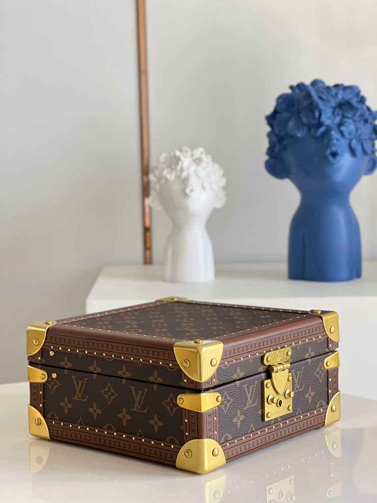 Louis Vuitton Jewelry Box Monogram Canvas M20040 Beige - Default Title - View 4