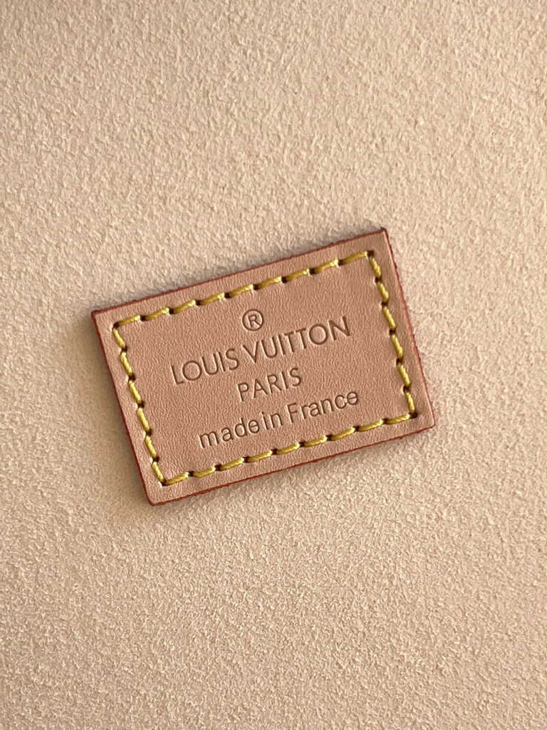Louis Vuitton Jewelry Box Monogram Canvas M20040 Beige - Default Title - View 9