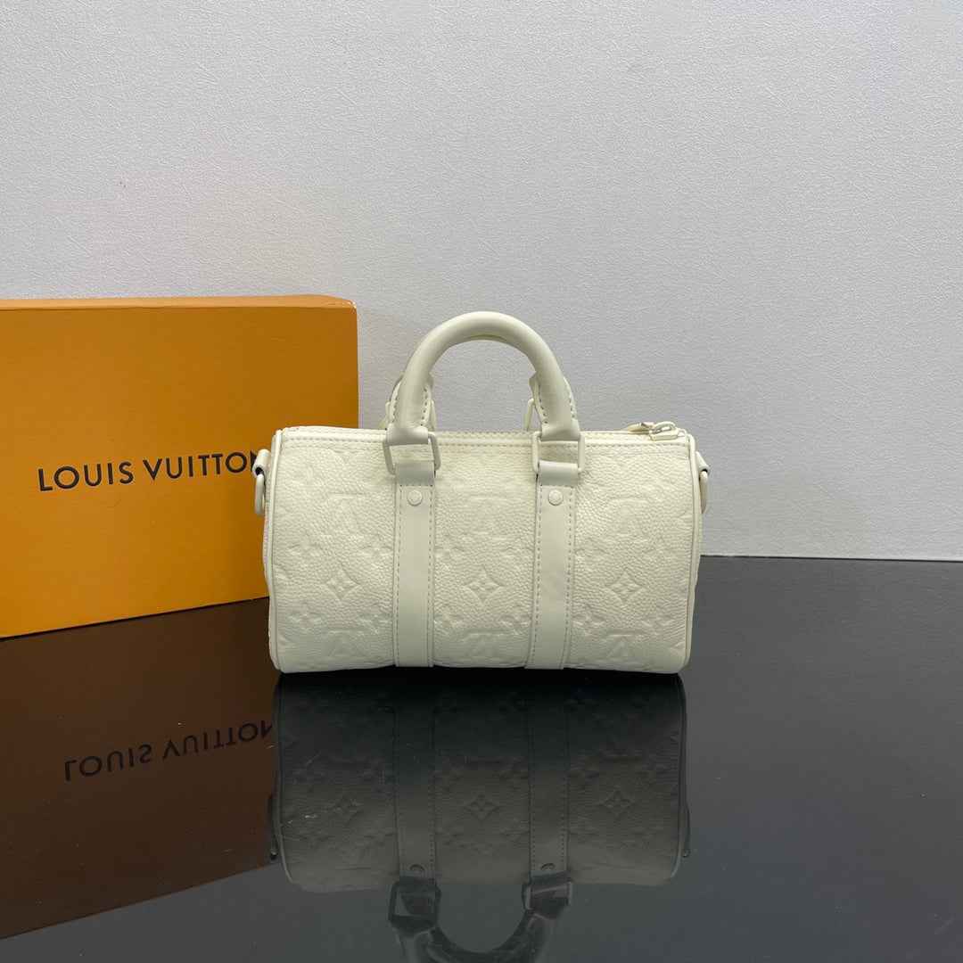 Louis Vuitton Keepall Bandoulière 25 M24434 Monogram Taurillon Leather - Default Title - View 3