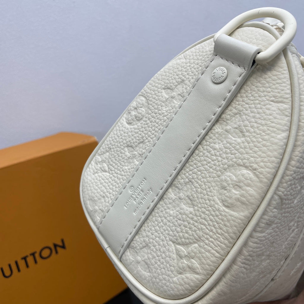Louis Vuitton Keepall Bandoulière 25 M24434 Monogram Taurillon Leather - Default Title - View 9