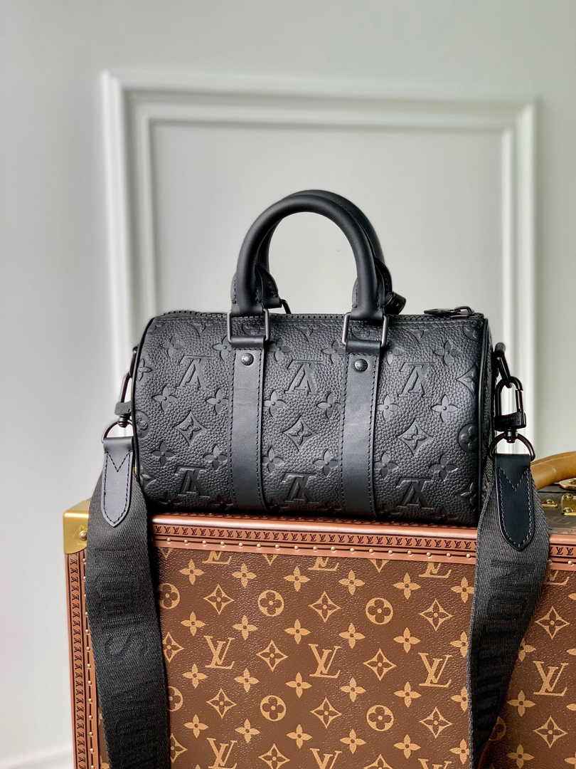 Louis Vuitton Keepall Bandoulière 25 M20900 Monogram Taurillon Leather - Default Title - View 2