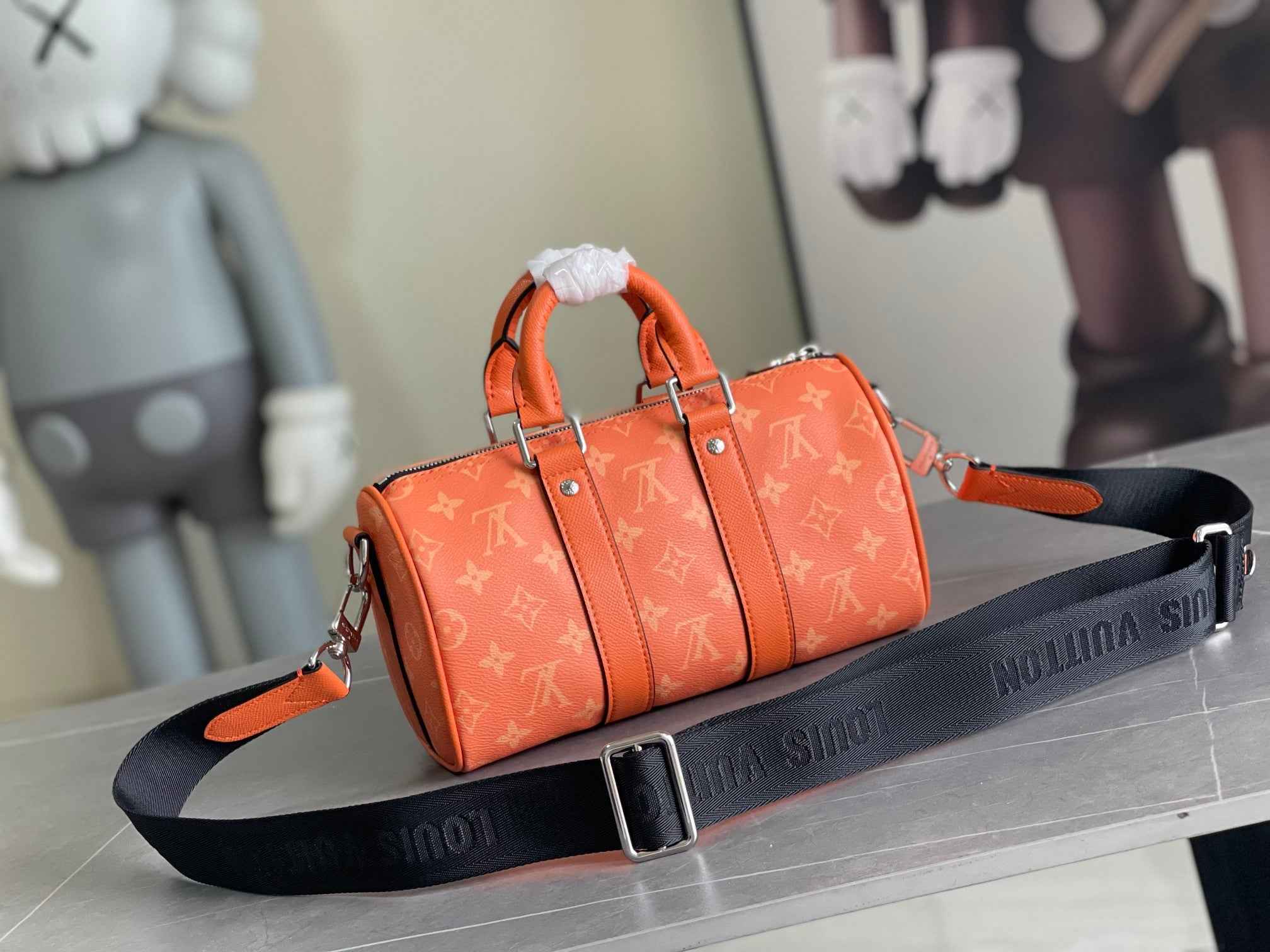 Louis Vuitton Keepall Bandoulière 25 M31044 Taigarama - Default Title - View 1