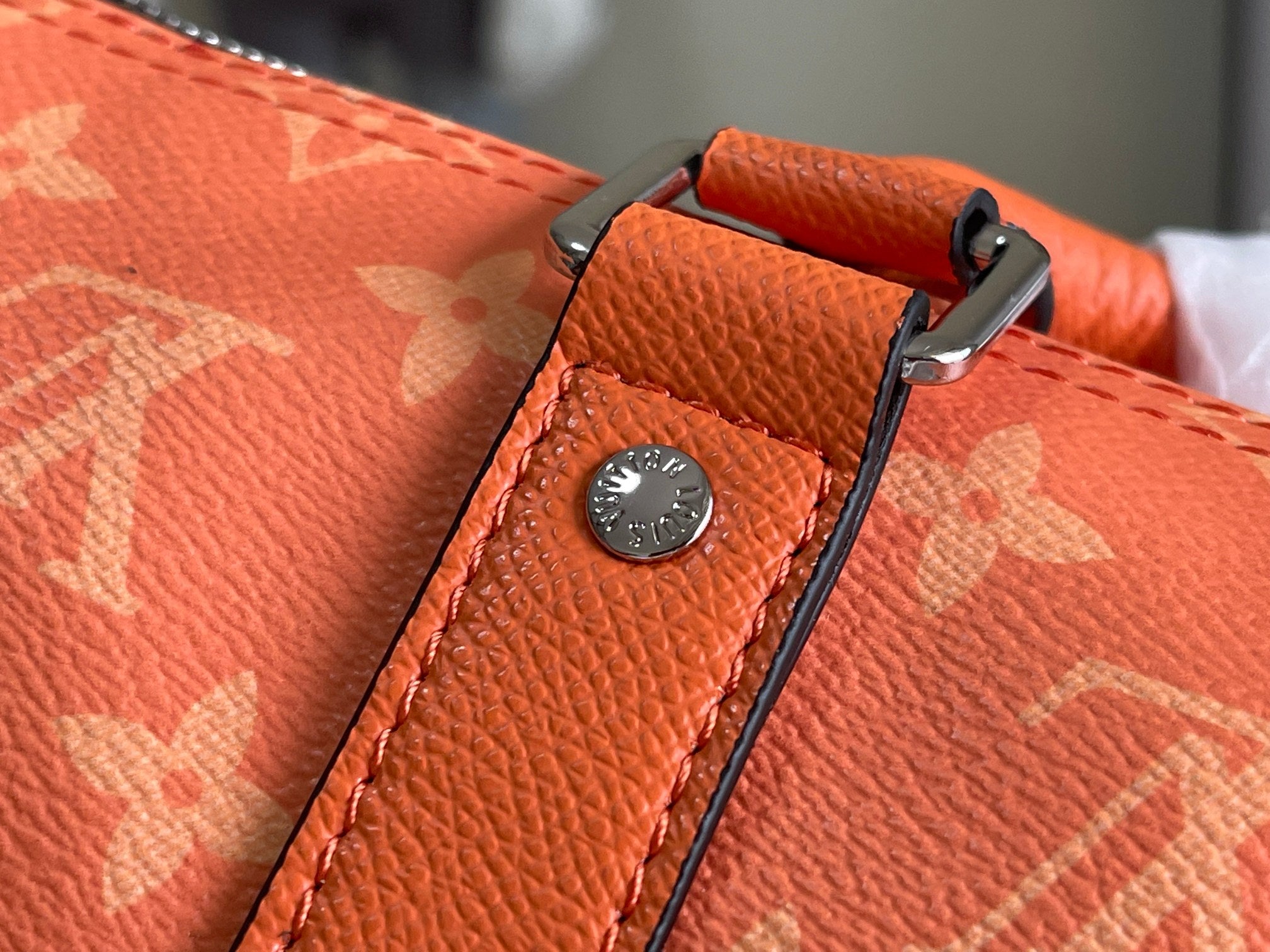 Louis Vuitton Keepall Bandoulière 25 M31044 Taigarama - Default Title - View 9