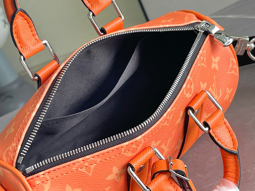 Louis Vuitton Keepall Bandoulière 25 M31044 Taigarama - Default Title - View 5
