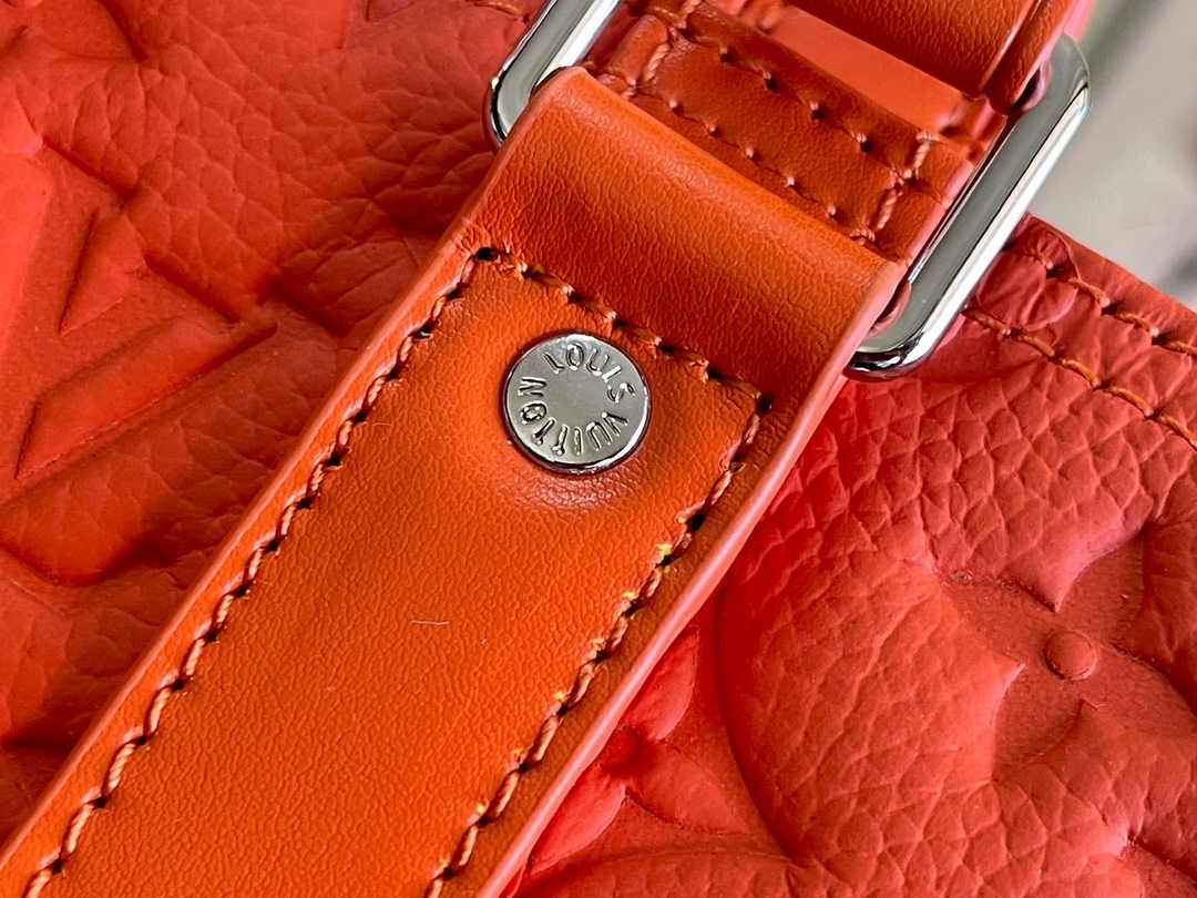 Louis Vuitton Keepall Bandoulière 50 M23749 Orange Leather