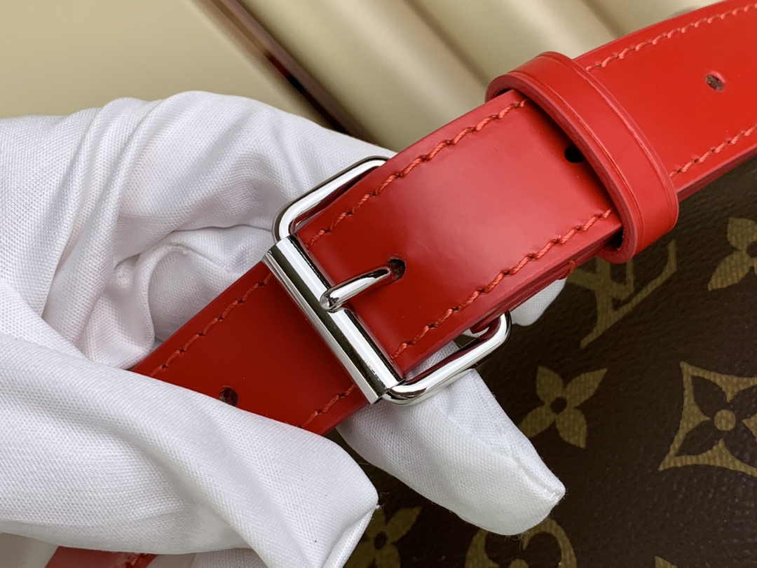 Louis Vuitton Keepall Bandoulière 50 M46769 Monogram Canvas Red