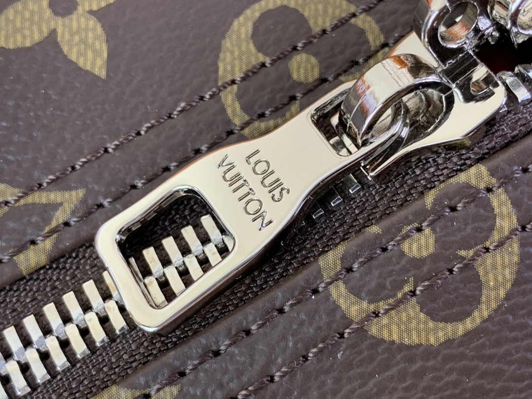 Louis Vuitton Keepall Bandoulière 50 M46770 Monogram Canvas Orange