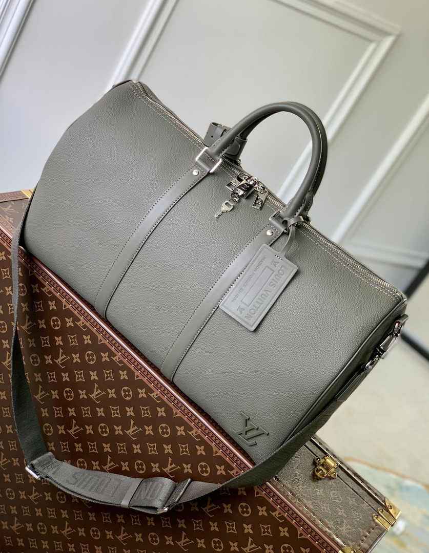 Louis Vuitton Keepall Bandouliere 50 Bag M21536 Khaki Leather