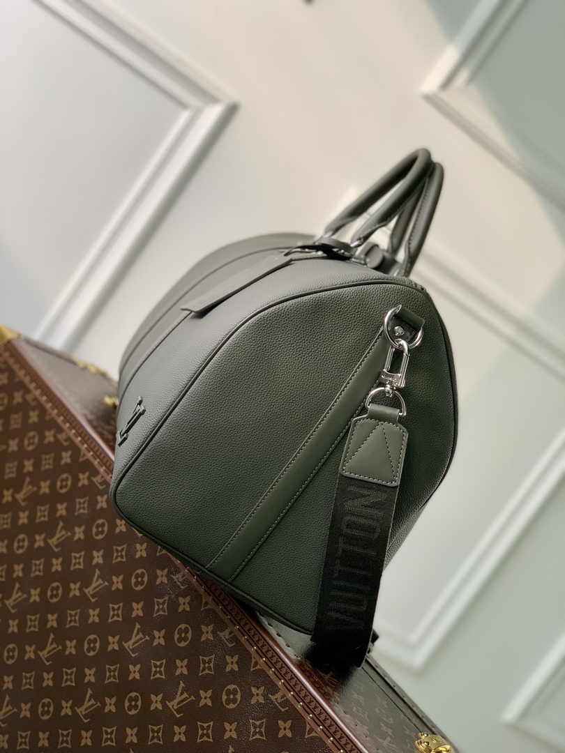Louis Vuitton Keepall Bandouliere 50 Bag M21536 Khaki Leather