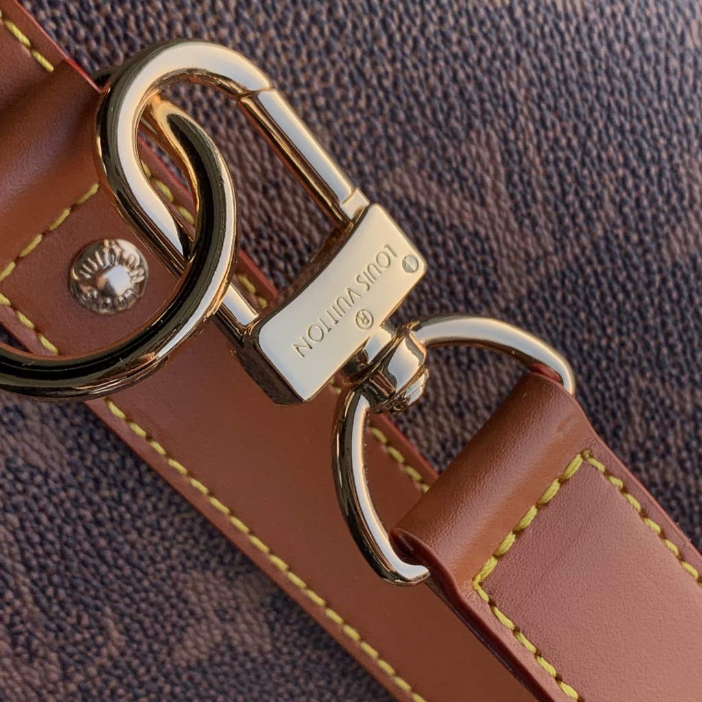 Louis Vuitton Keepall Bandoulière 50 Bag M11541