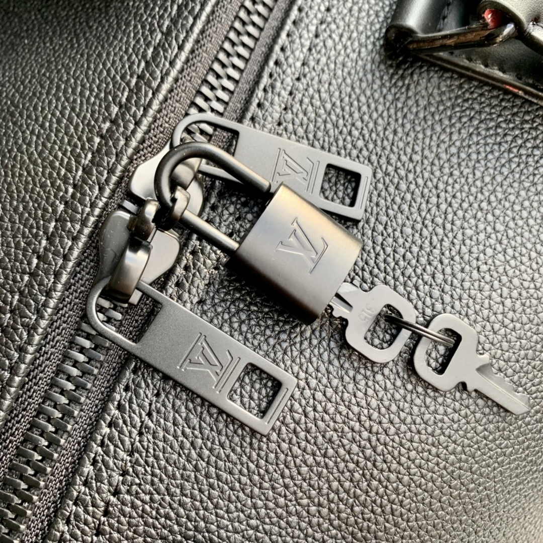 Louis Vuitton Keepall Bandouliere 50 Bag M21420 Black Leather