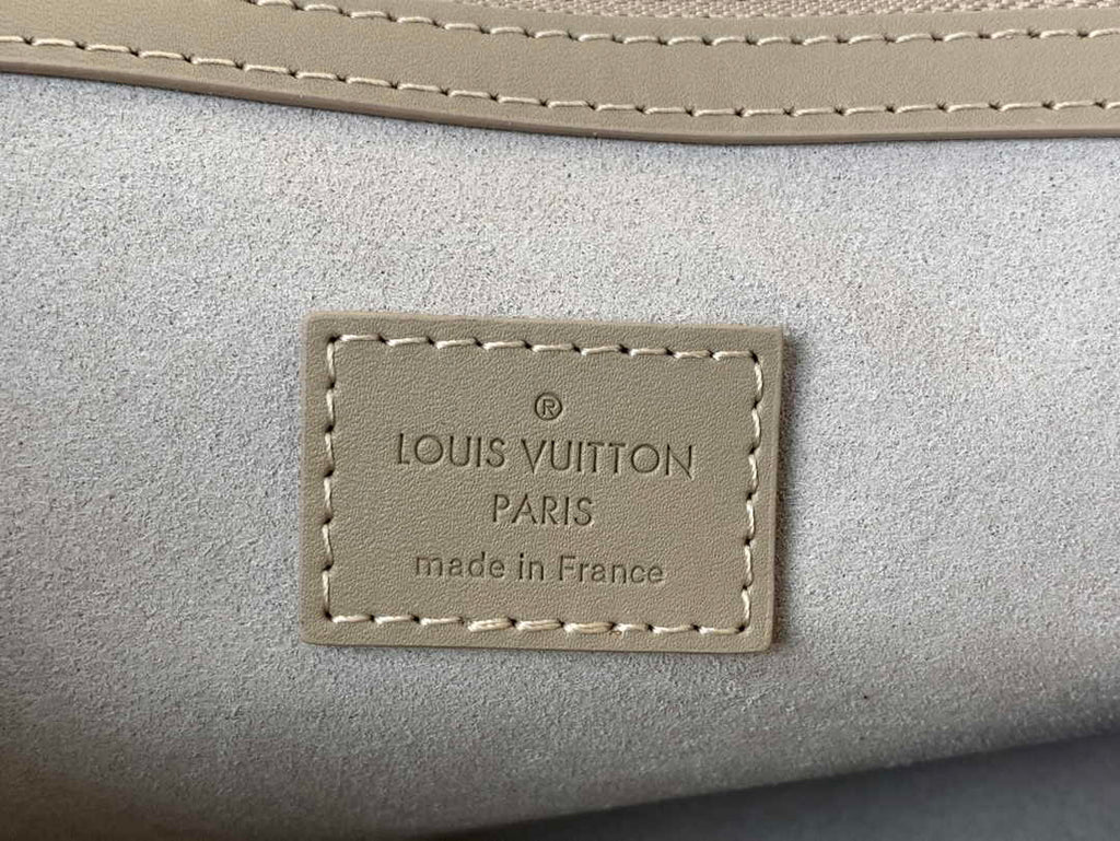 Louis Vuitton Keepall Bandoulière 50 M46114 Gray Leather