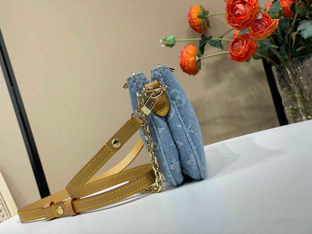 Louis Vuitton Liv Pochette Bag M14159 Blue Washed