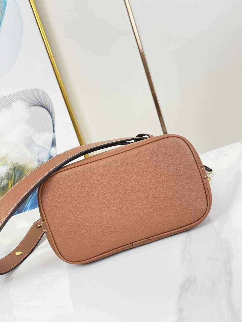 Louis Vuitton Lock and Walk Lockme M24165 Brown Grained calf leather - Default Title - View 4