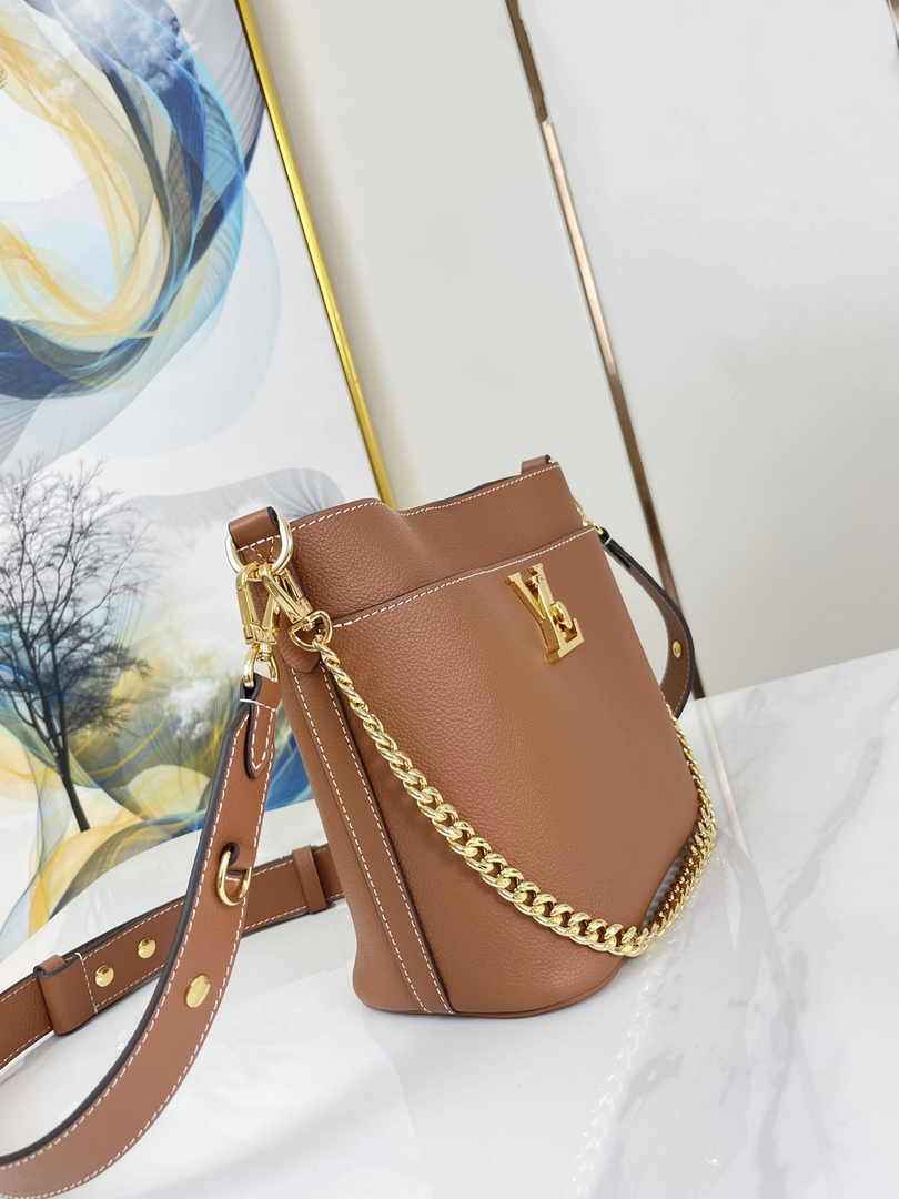 Louis Vuitton Lock and Walk Lockme M24165 Brown Grained calf leather - Default Title - View 5