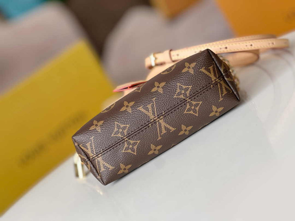 Louis Vuitton Lockit BB Bag M12019 Coated canvas