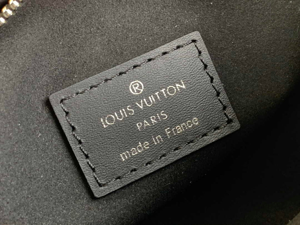 Louis Vuitton Loop Bag M11267 Black Calfskin - Default Title - View 6