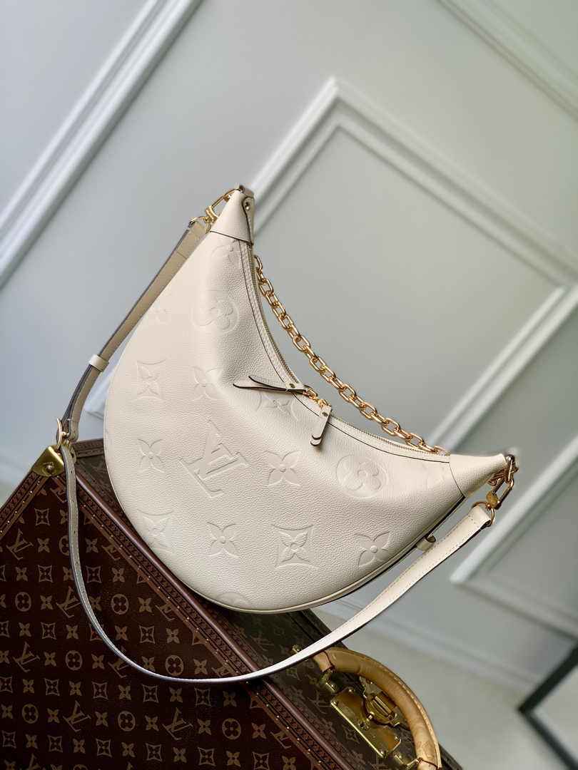 Louis Vuitton Loop Hobo M46739 Cream Monogram Leather