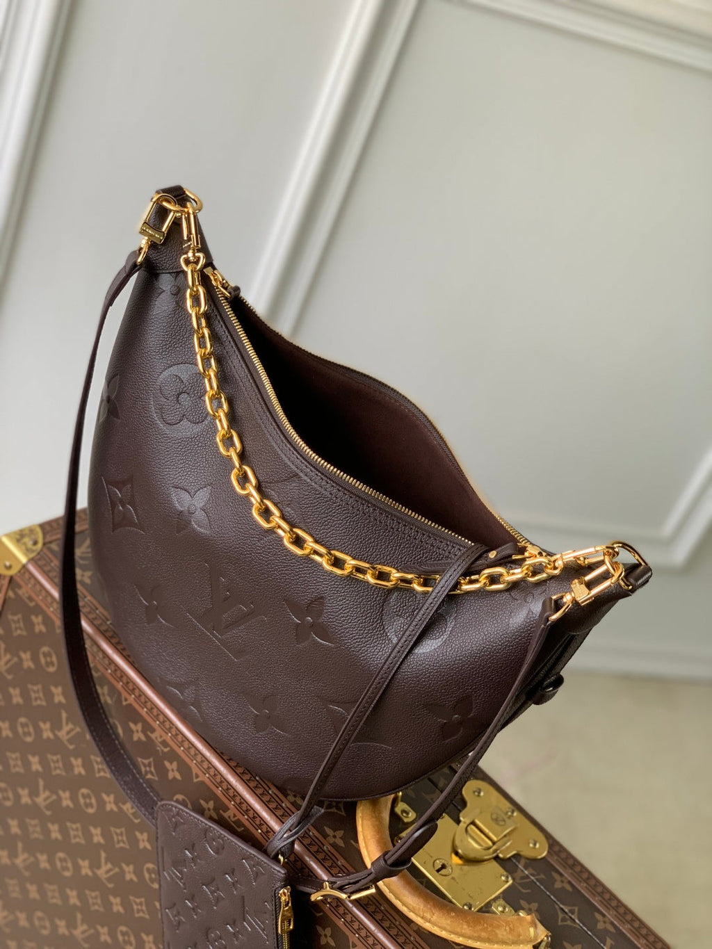 Louis Vuitton Loop Hobo Bag M14042 Coffee Monogram Leather