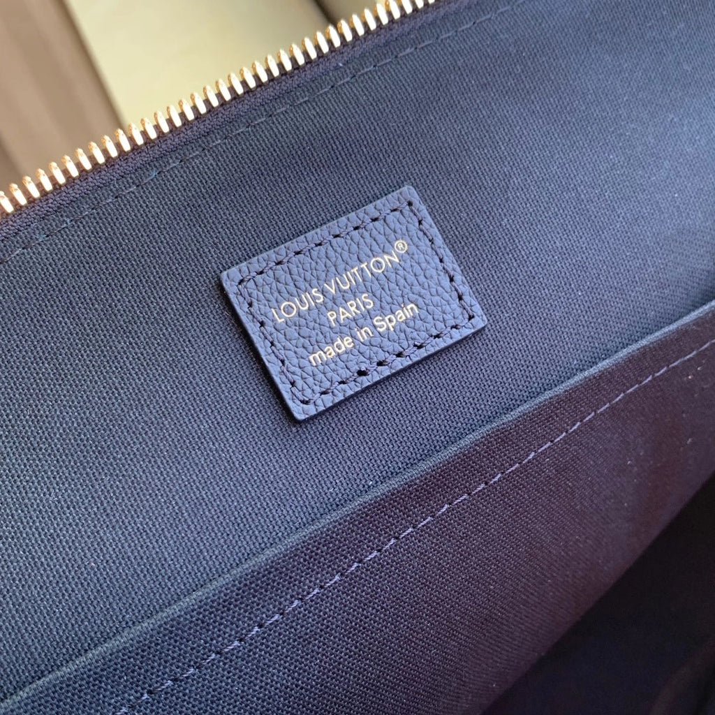 Louis Vuitton Low Key Duffle Tote M26257 Black Leather