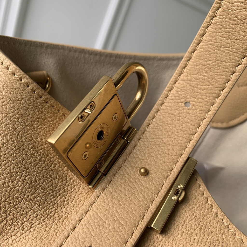 Louis Vuitton Low Key Hobo PM Bag M25354 Apricot Grained calfskin