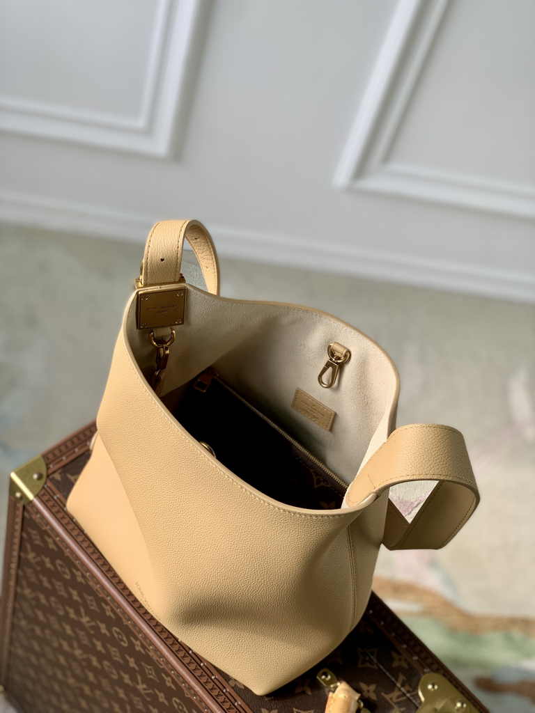 Louis Vuitton Low Key Hobo PM Bag M25354 Apricot Grained calfskin - Default Title - View 5