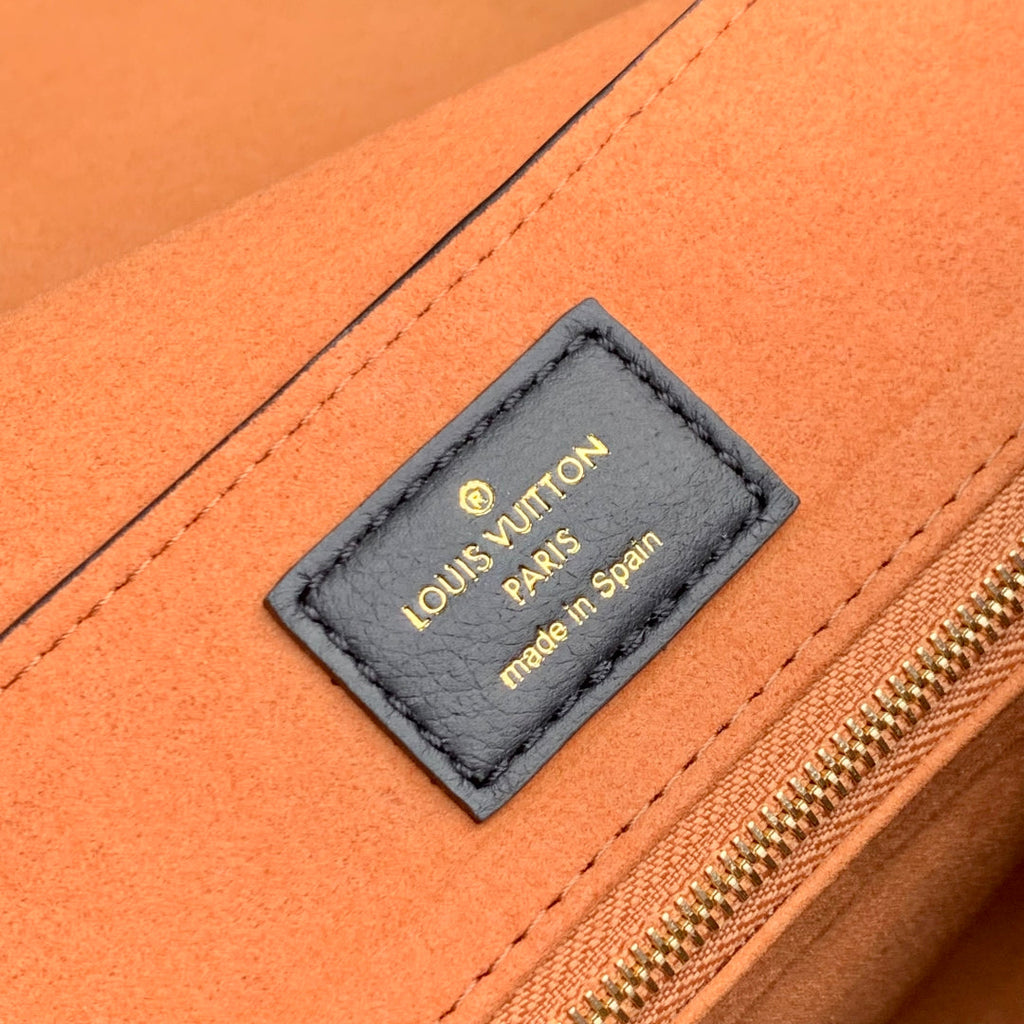 Louis Vuitton Low Key Messenger Bag M13148 Black - Default Title - View 9