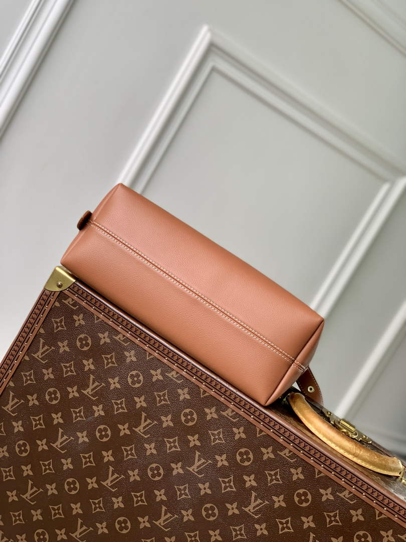 Louis Vuitton Low Key Messenger Bag M13151 Brown - Default Title - View 5