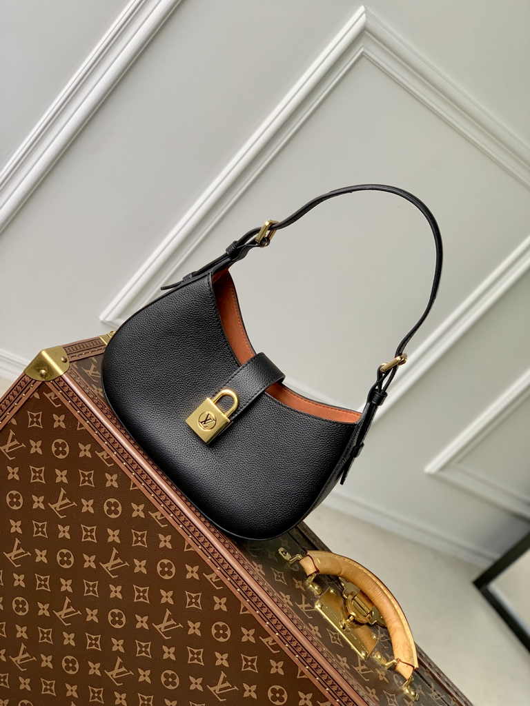 Louis Vuitton Low Key Shoulder Bag M24611 Black calfskin - Default Title - View 1