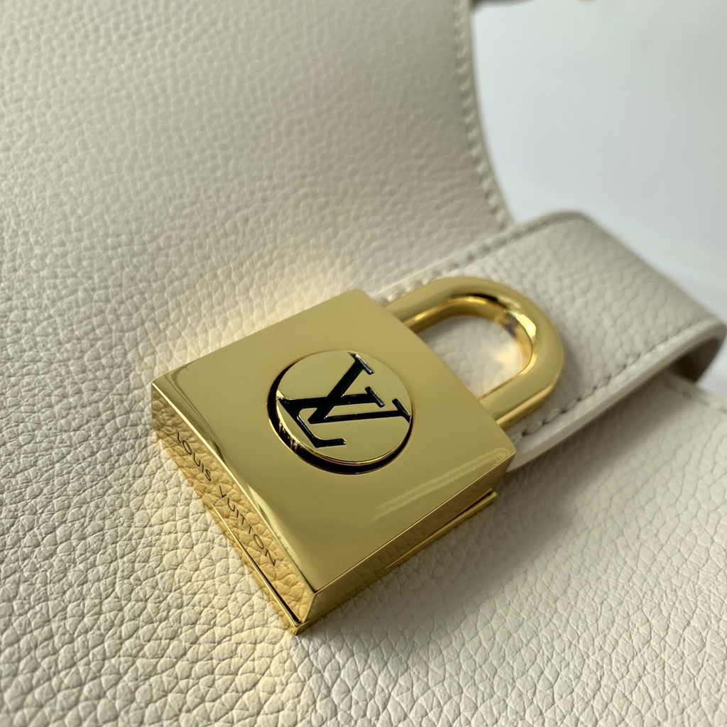 Louis Vuitton Low Key Shoulder Bag M24990 Beige calfskin - Default Title - View 6