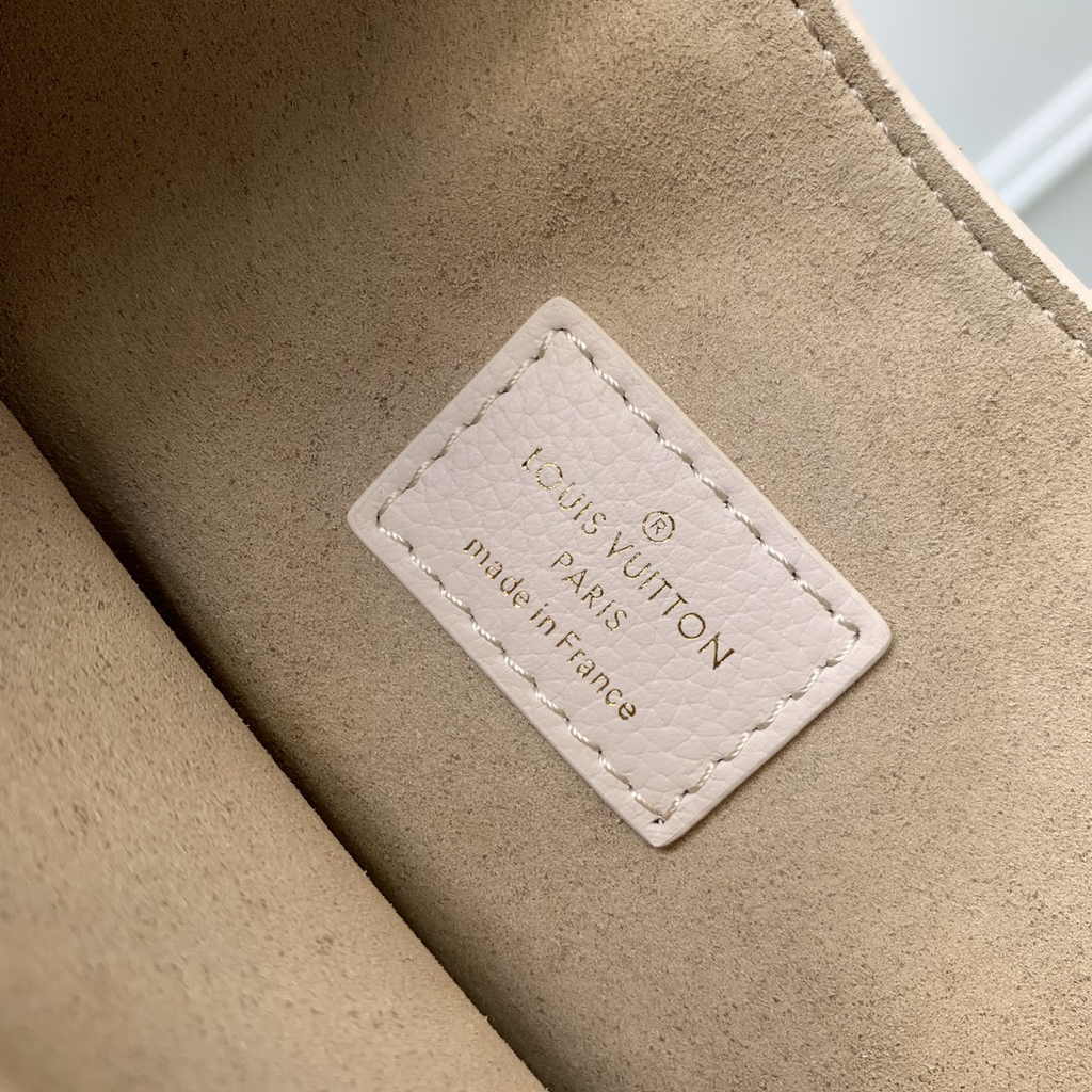 Louis Vuitton Low Key Shoulder Bag M24990 Beige calfskin - Default Title - View 9