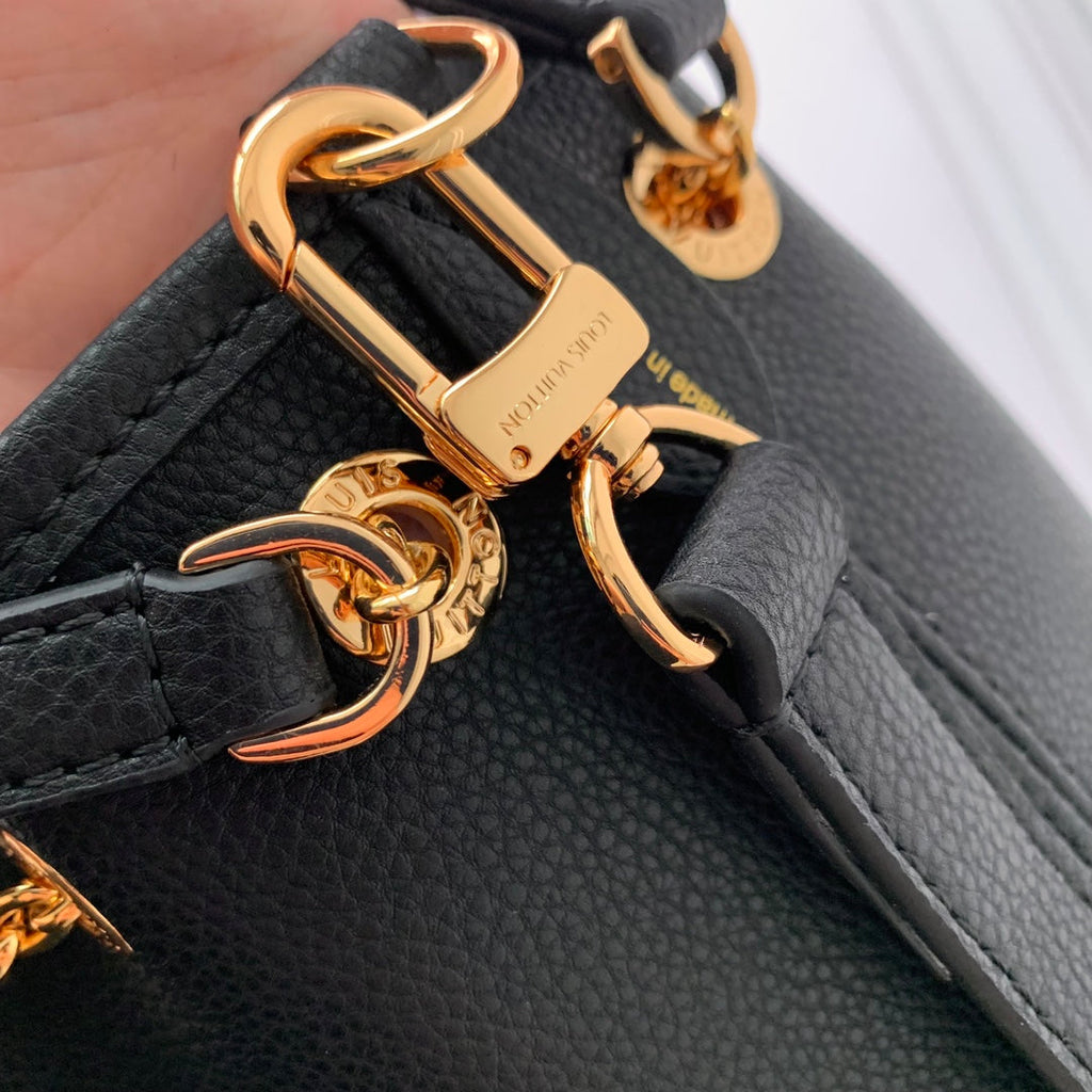 Louis Vuitton LV Bundle Bag M47209 - Default Title - View 9
