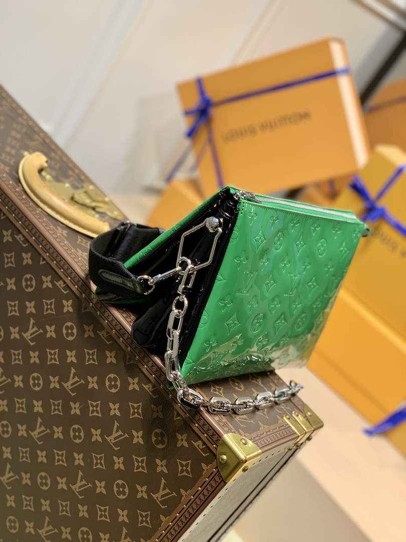 Louis Vuitton LV M20565 Coussin PM Handbags Green