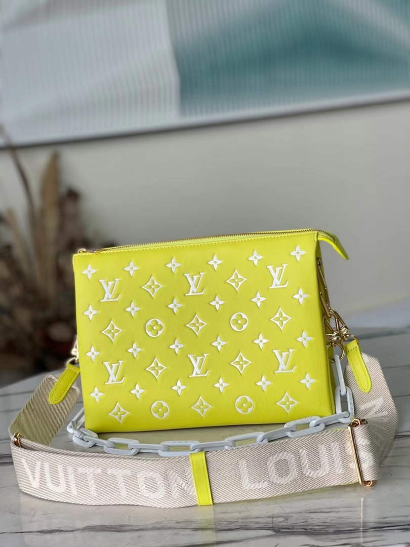 Louis Vuitton LV M20843 Coussin PM Handbags Yellow - Default Title - View 1