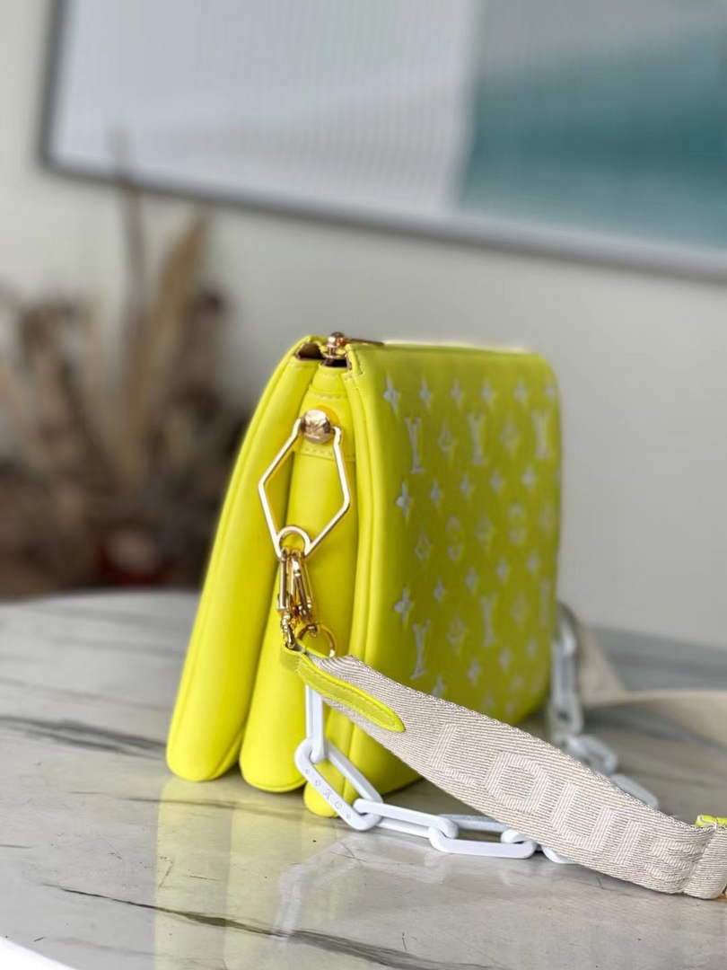 Louis Vuitton LV M20843 Coussin PM Handbags Yellow - Default Title - View 2